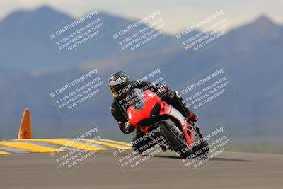 media/Sep-11-2022-SoCal Trackdays (Sun) [[81b7e951af]]/Turn 9 (930am)/